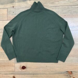 ‼️VINCE TURTLENECK GREEN 100% CASHMERE SWEATER‼️